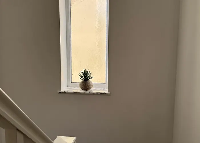 Pensionat The Nook Shared House *