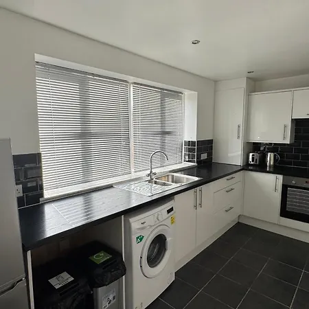 The Nook Shared House Vendégház